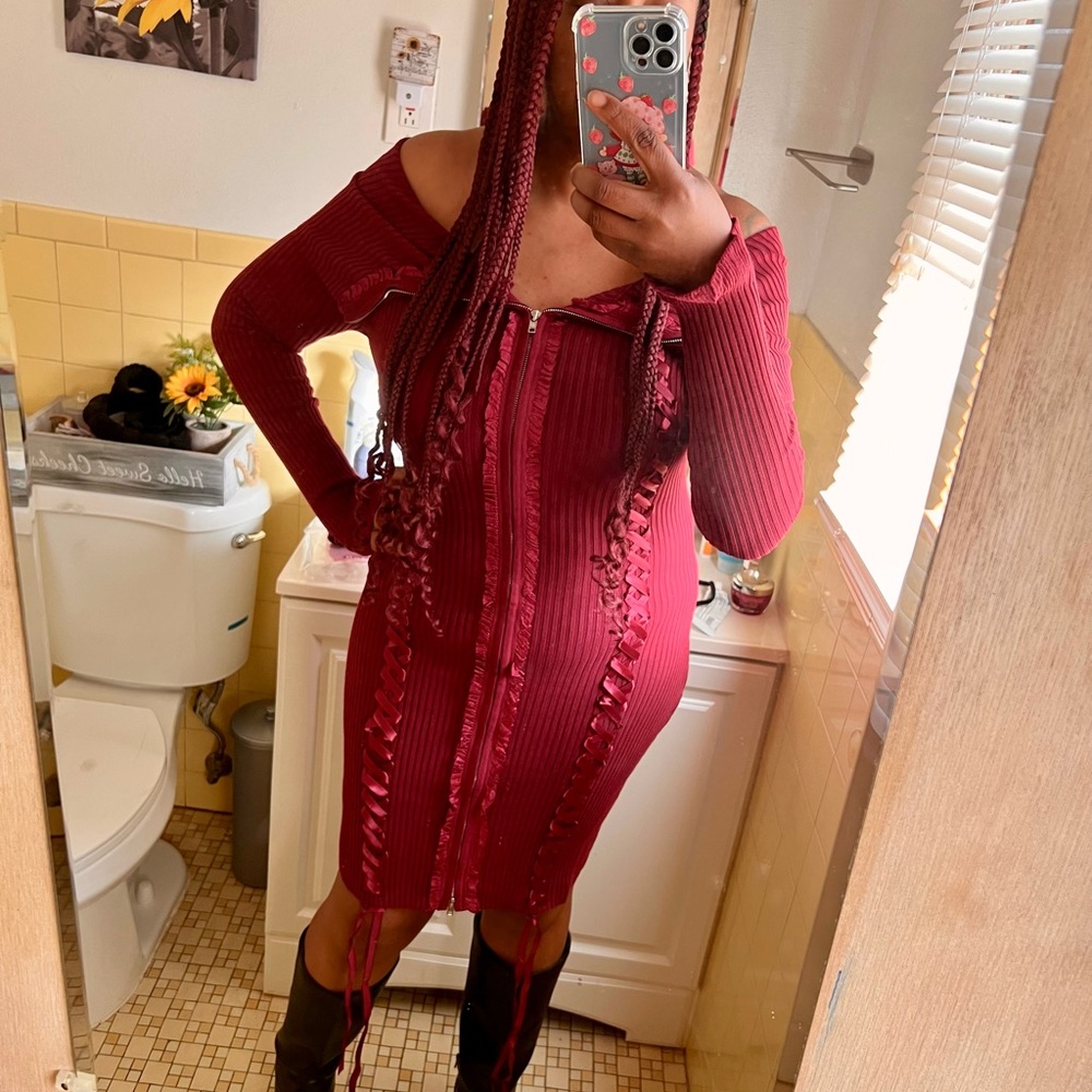 Elsy Sweater Off Shoulder Mini Dress - Burgundy - Picture 4 of 4
